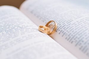 Crafting Heartfelt Wedding Vows: A Guide for Grooms to Express Love and Commitment