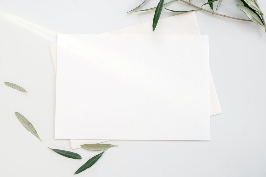 When to Send Wedding Invitations: Ensuring Timely Delivery and Guest RSVPs
