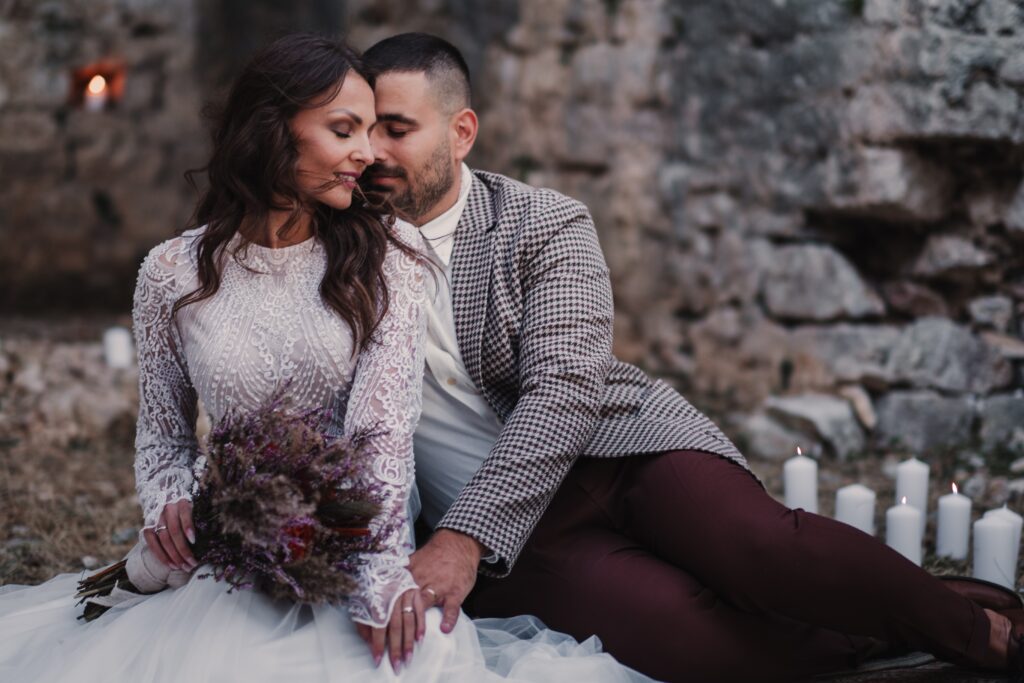 Wedding Etiquette: Can You Wear a Hat? Decoding the Dress Code